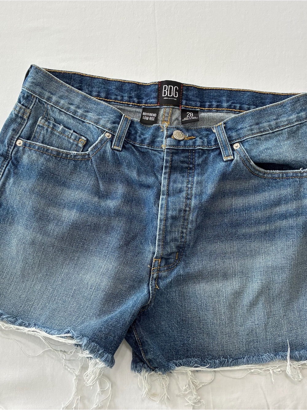 BDG Urban Outfitters Boyfriend Low-Rise Shorts 28